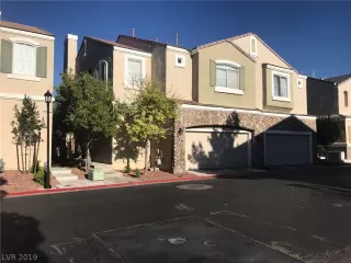 Photo #1: 2091057 Listing