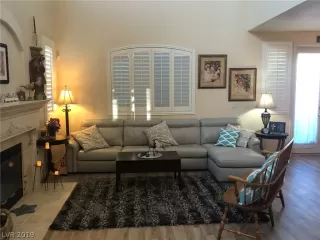 Photo #4: 2091057 Listing