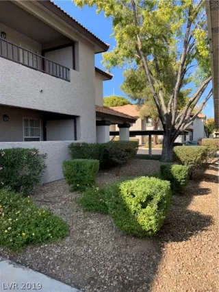 Photo #2: 2091065 Listing