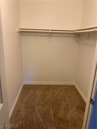 Photo #4: 2091065 Listing