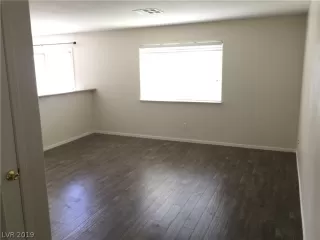 Photo #5: 2091078 Listing 