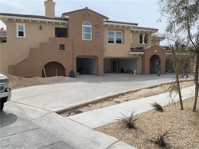 MLS: 2091088 Condo For Sale