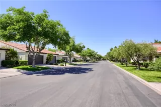 Photo #3: 2091098 Listing 