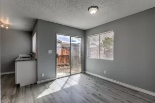 Photo #6: 2091101 Listing