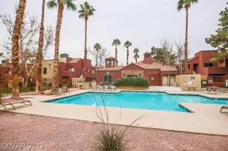 Photo #2: 2091134 Listing