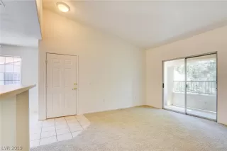 Photo #1: 2091139 Listing