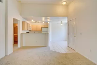 Photo #3: 2091139 Listing