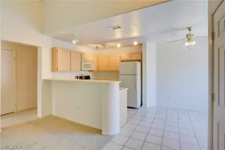 Photo #6: 2091139 Listing