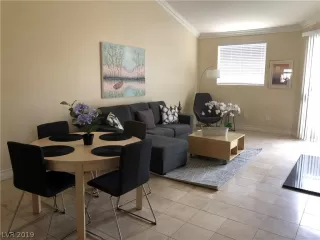 Photo #1: 2091142 Listing