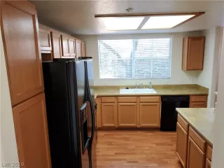 Photo #1: 2091166 Listing