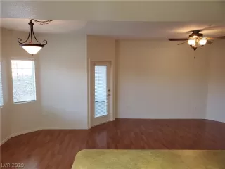 Photo #6: 2091166 Listing