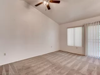 Photo #3: 2091183 Listing