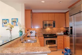 Photo #4: 2091204 Listing