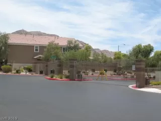 Photo #1: 2091221 Listing 