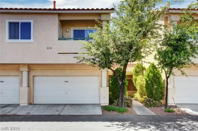 MLS: 2091247 Condo For Sale