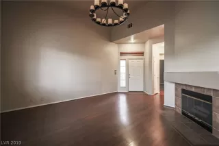 Photo #5: 2091248 Listing