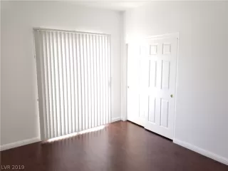 Photo #6: 2091297 Listing