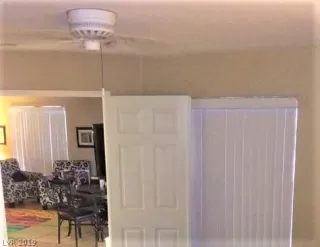 Photo #5: 2091298 Listing