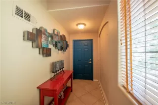 Photo #3: 2091335 Listing