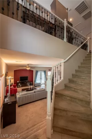 Photo #5: 2091335 Listing