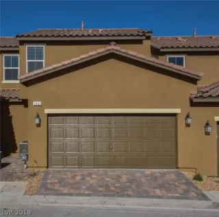 Photo #1: 2091355 Listing