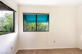 Photo #6: 2091381 Listing