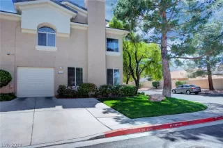 Photo #1: 2091390 Listing