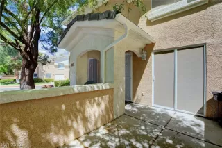 Photo #4: 2091390 Listing