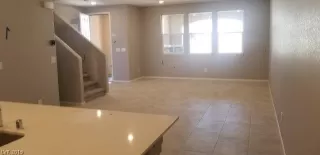 Photo #2: 2091399 Listing