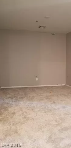 Photo #4: 2091399 Listing