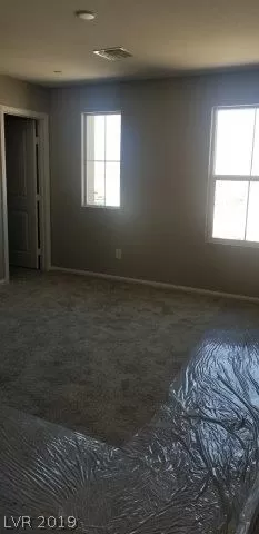 Photo #5: 2091411 Listing