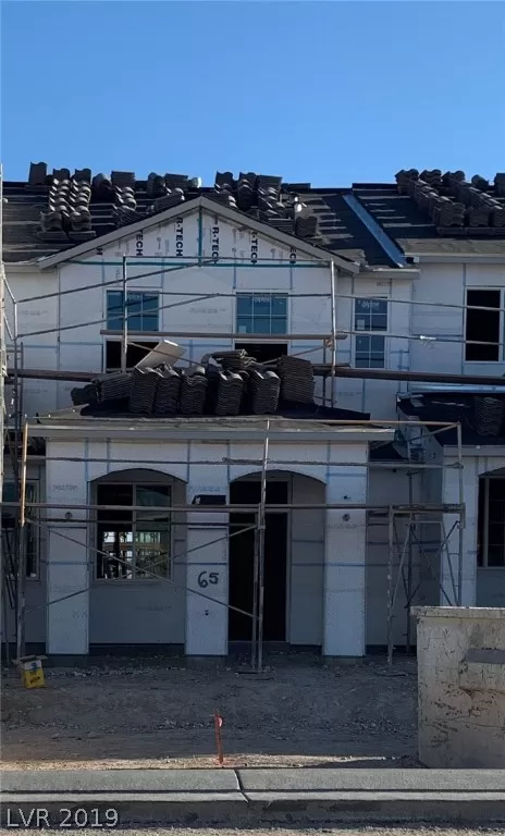 MLS: 2091414 Condo For Sale