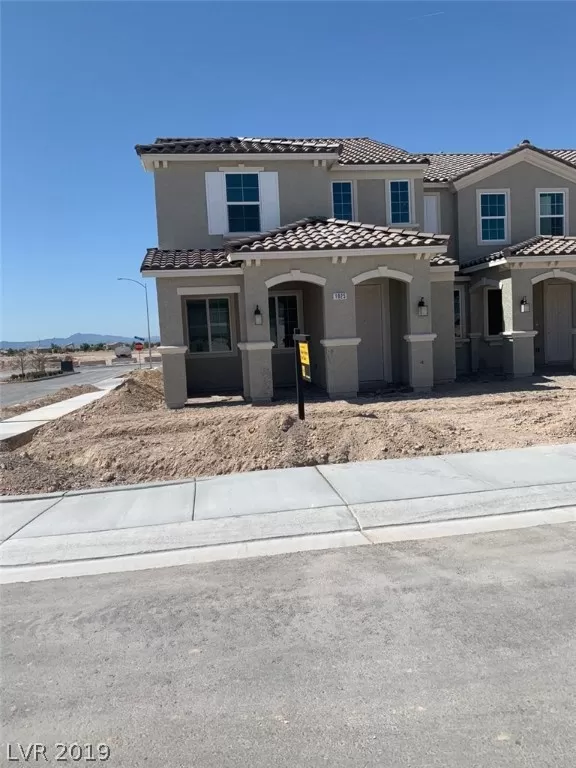 MLS: 2091418 Condo For Sale