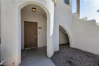 Photo #1: 2091426 Listing