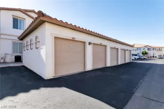 Photo #2: 2091426 Listing