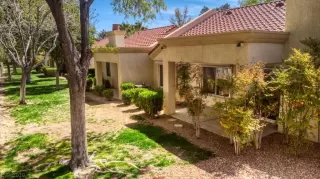 Photo #2: 2091427 Listing