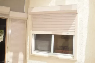 Photo #4: 2091427 Listing