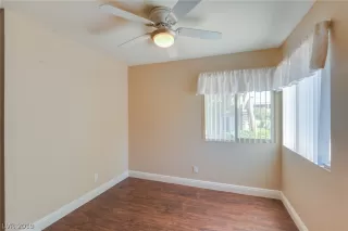 Photo #6: 2091455 Listing 