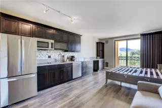 Photo #2: 2091457 Listing