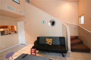 Photo #3: 2091471 Listing 