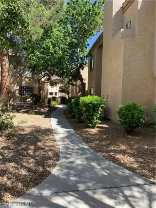 Photo #2: 2091555 Listing