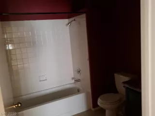 Photo #3: 2091555 Listing