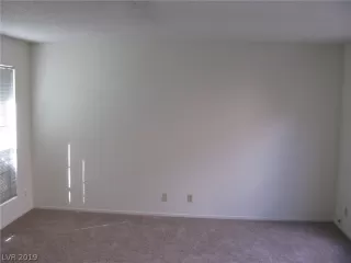 Photo #2: 2091571 Listing