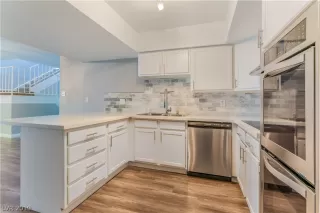 Photo #6: 2091593 Listing