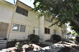 Photo #2: 2091661 Listing 