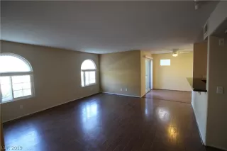Photo #1: 2091669 Listing 