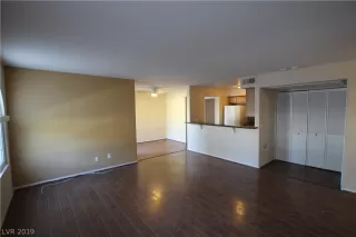 Photo #2: 2091669 Listing 