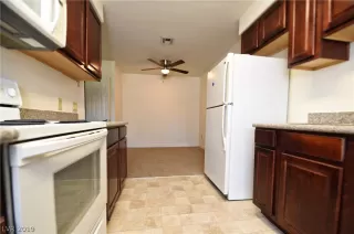 Photo #6: 2091737 Listing