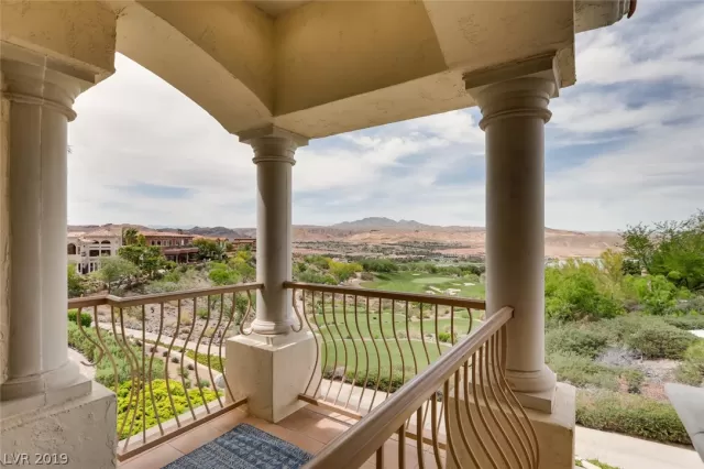 MLS: 2091753 Condo For Sale