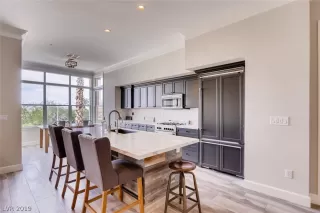 Photo #2: 2091753 Listing
